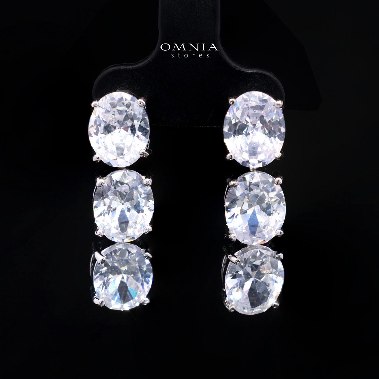 Artemis White Luxury Bridal Set with Round and Oval Cut Simulated Diamonds in High-Quality Rhodium Plated Finish - OMNIASTORES KSA