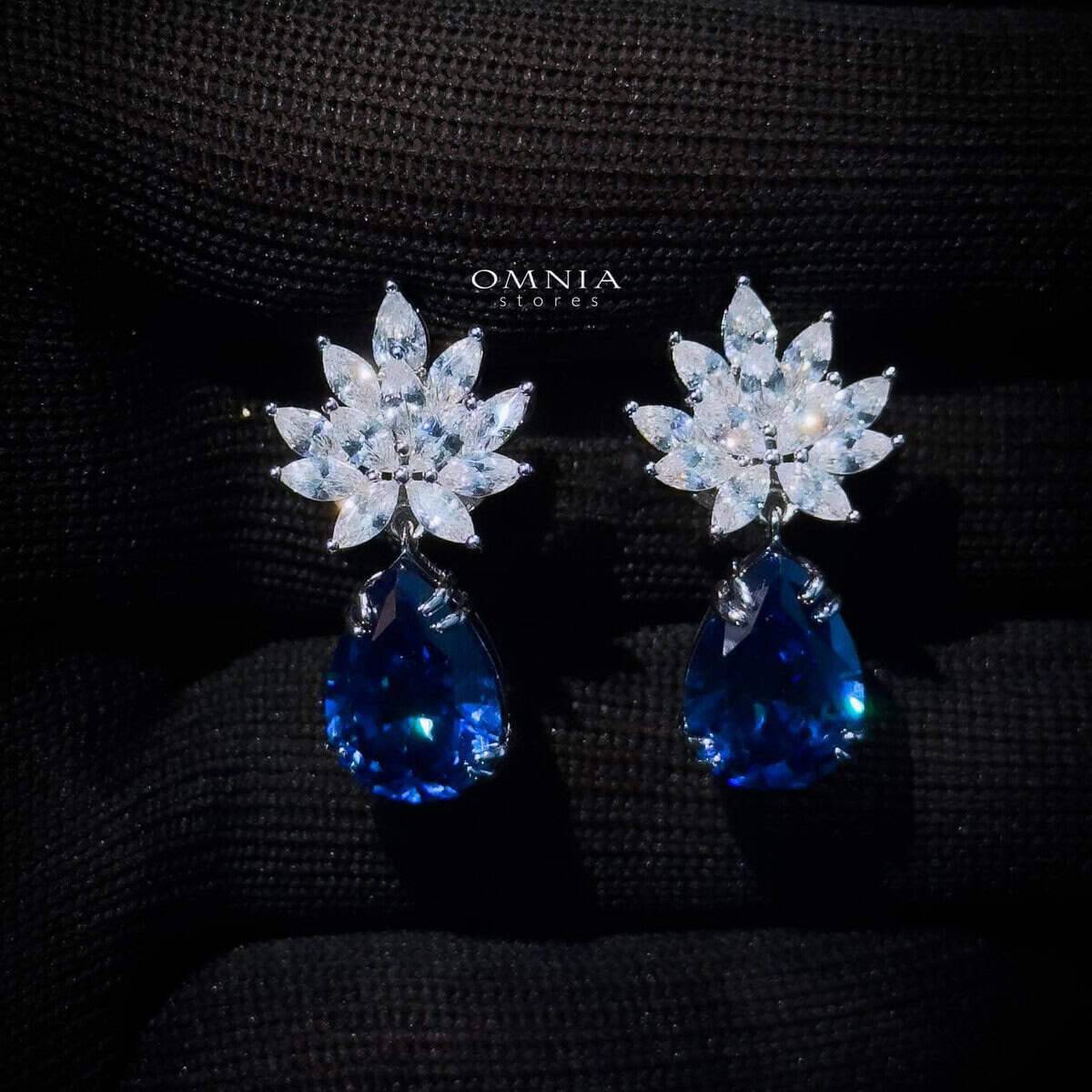 Omnia Cidra Blue Earrings In 92.5 Silver High Quality Simulated diamonds - OMNIASTORES UAE