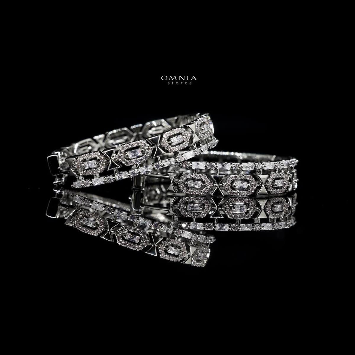 Omnia Afrah White Earrings in High Quality Zircon Stone in Rhodium Plated - OMNIASTORES UAE