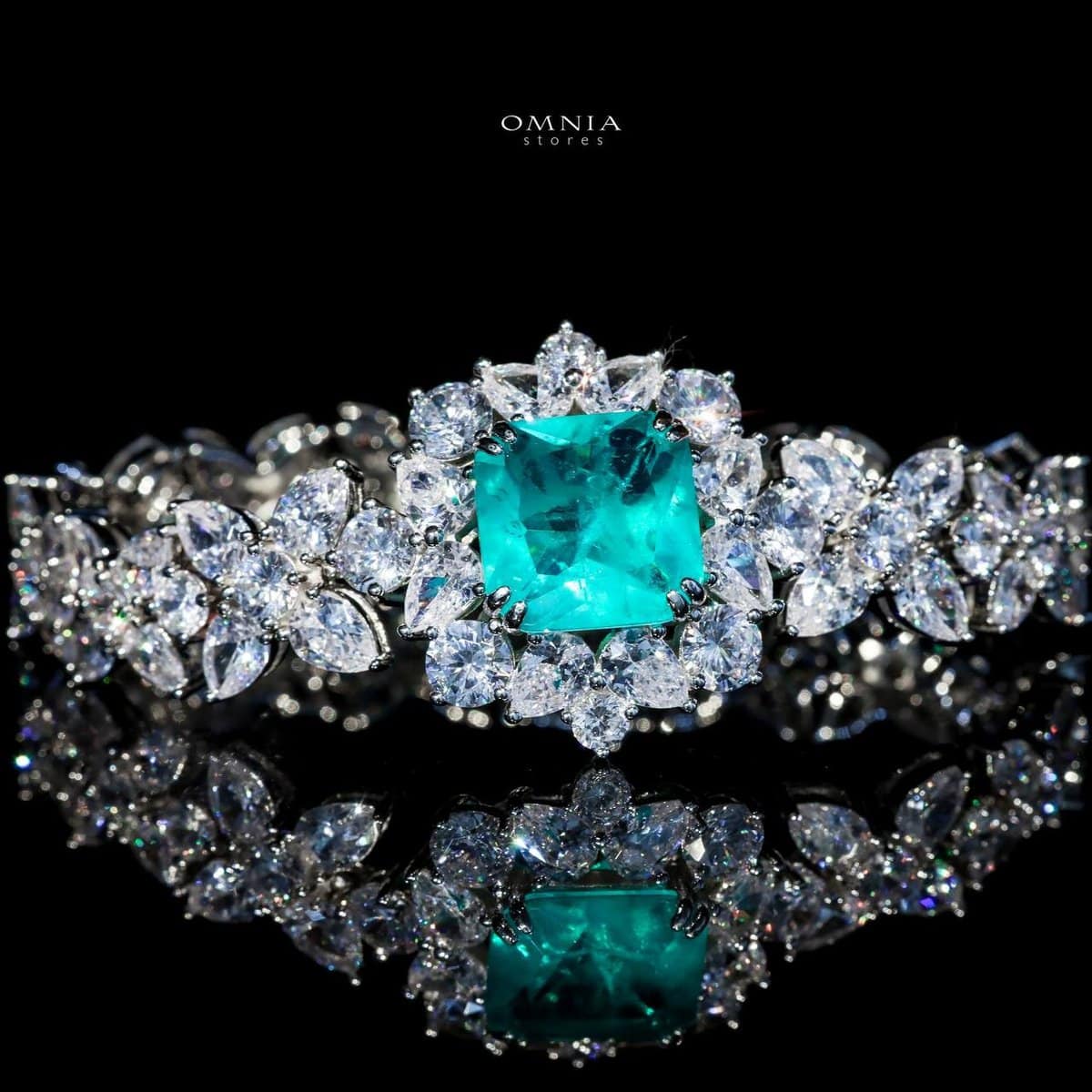 Omnia Adela 1.75 Carat Bracelet in 92.5 Silver High Quality Simulated diamonds - OMNIASTORES UAE