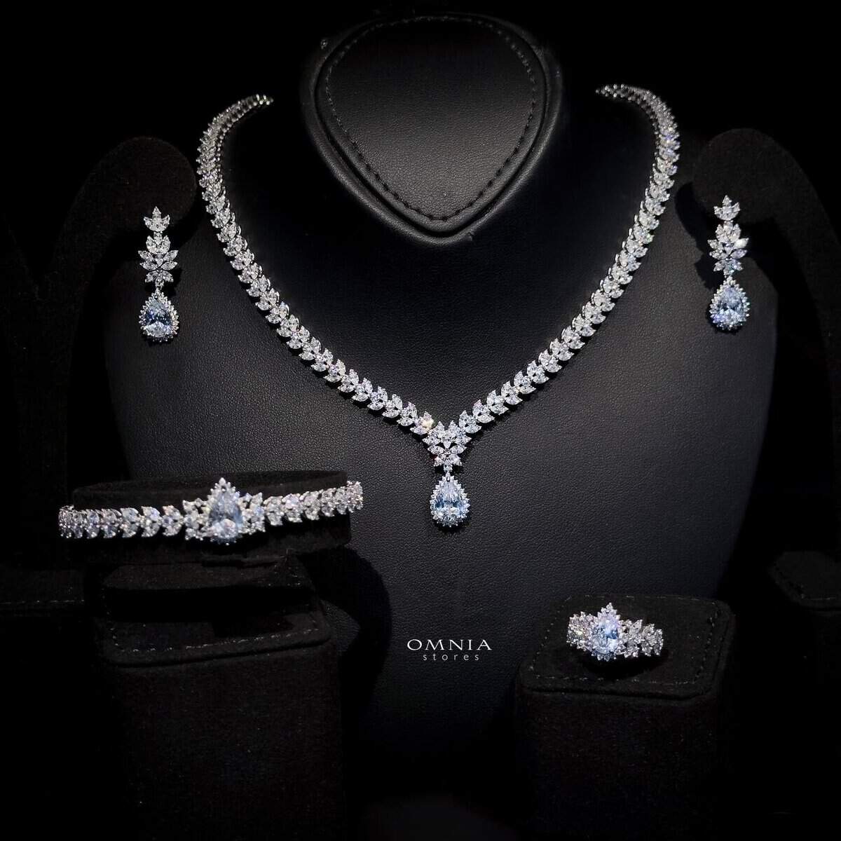 Omnia Naeema White Bridal Full Set in 92.5 Silver High Quality Simulated Diamonds - OMNIASTORES UAE