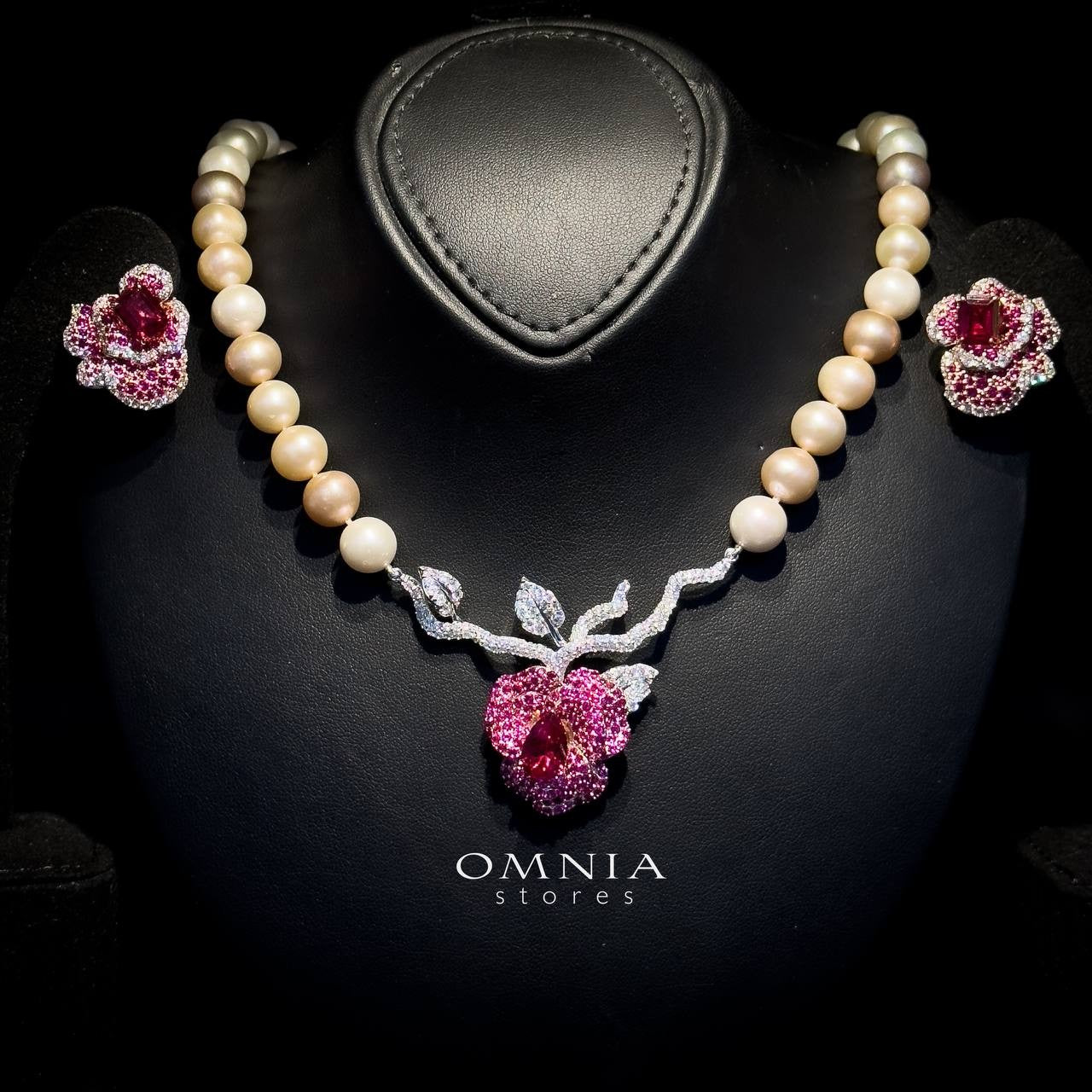 Omnia Masa Fresh Real Water Pearl Set in 92.5 Silver High Quality Simulated diamonds