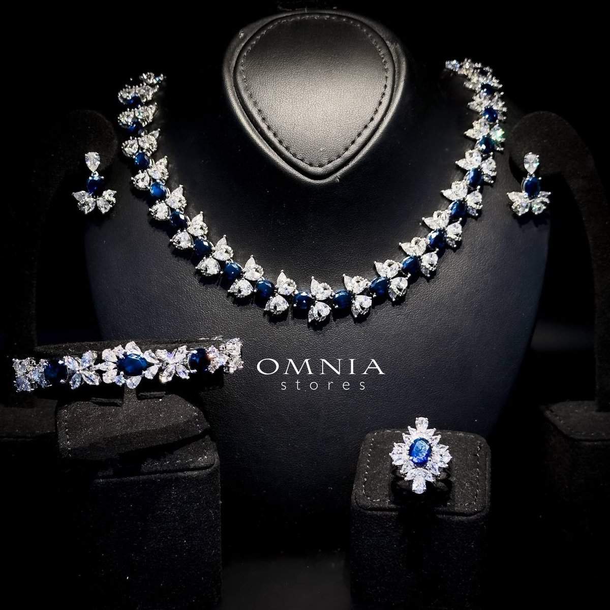 Omnia Muna Blue Bridal Full Set in High Quality Simulated Diamonds - OMNIASTORES UAE