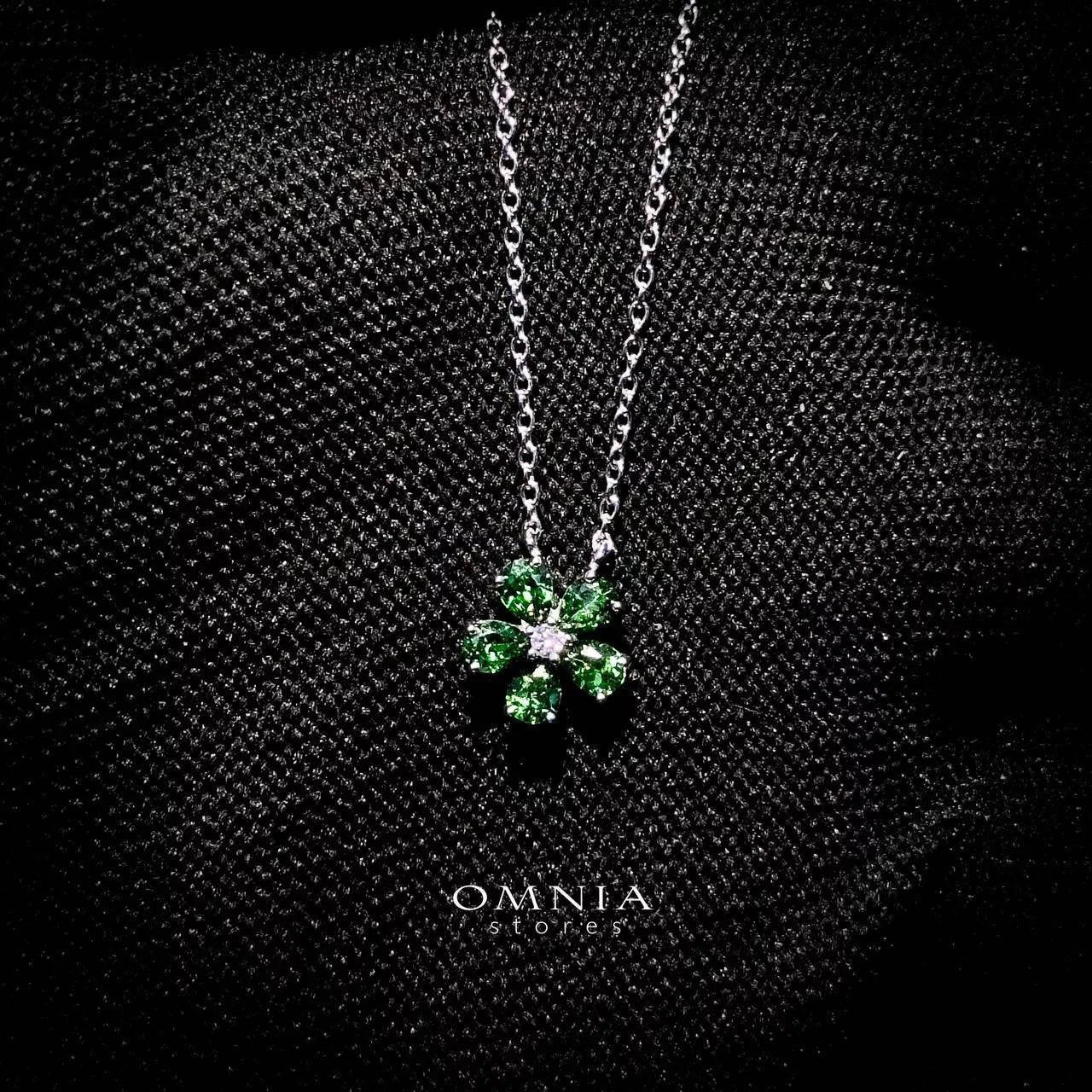 Omnia Emerald Bloom Necklace In 92.5 Silver with High Quality Simulated Diamonds - OMNIASTORES UAE