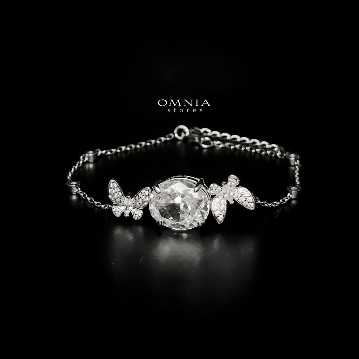 Omnia Maysun Pure White Bracelet in 92.5 Silver with High Quality Simulated Diamonds - OMNIASTORES UAE