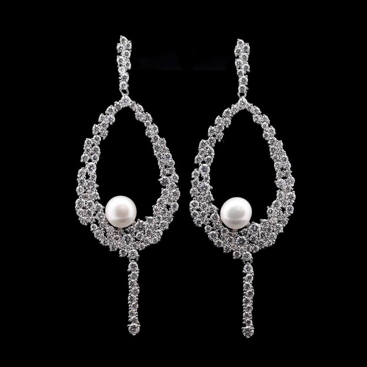 Omnia Samar Teardrop Pearl Earrings with Intricate Design in 92.5 Silver and High-Quality Simulated Diamonds - OMNIASTORES UAE