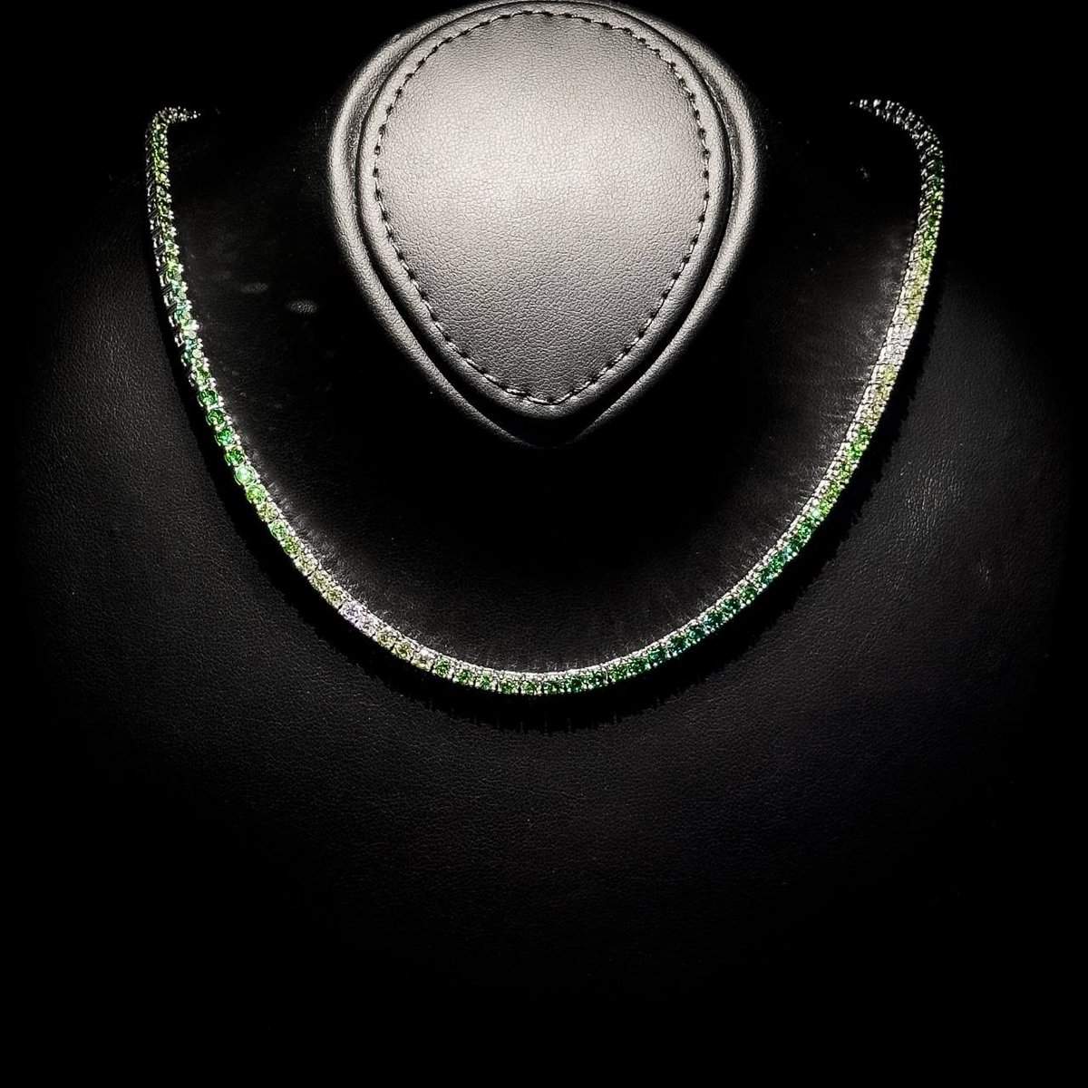 Omnia Saleen Green 3mm Tennis Necklace 42cm in 92.5 Silver High Quality Simulated diamonds - OMNIASTORES UAE