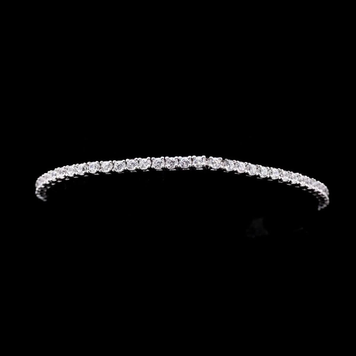Omnia Inara Double Row Radiant-Cut Tennis Bracelet 2.5mm 18cm in 92.5 Silver with Simulated Diamonds - OMNIASTORES UAE