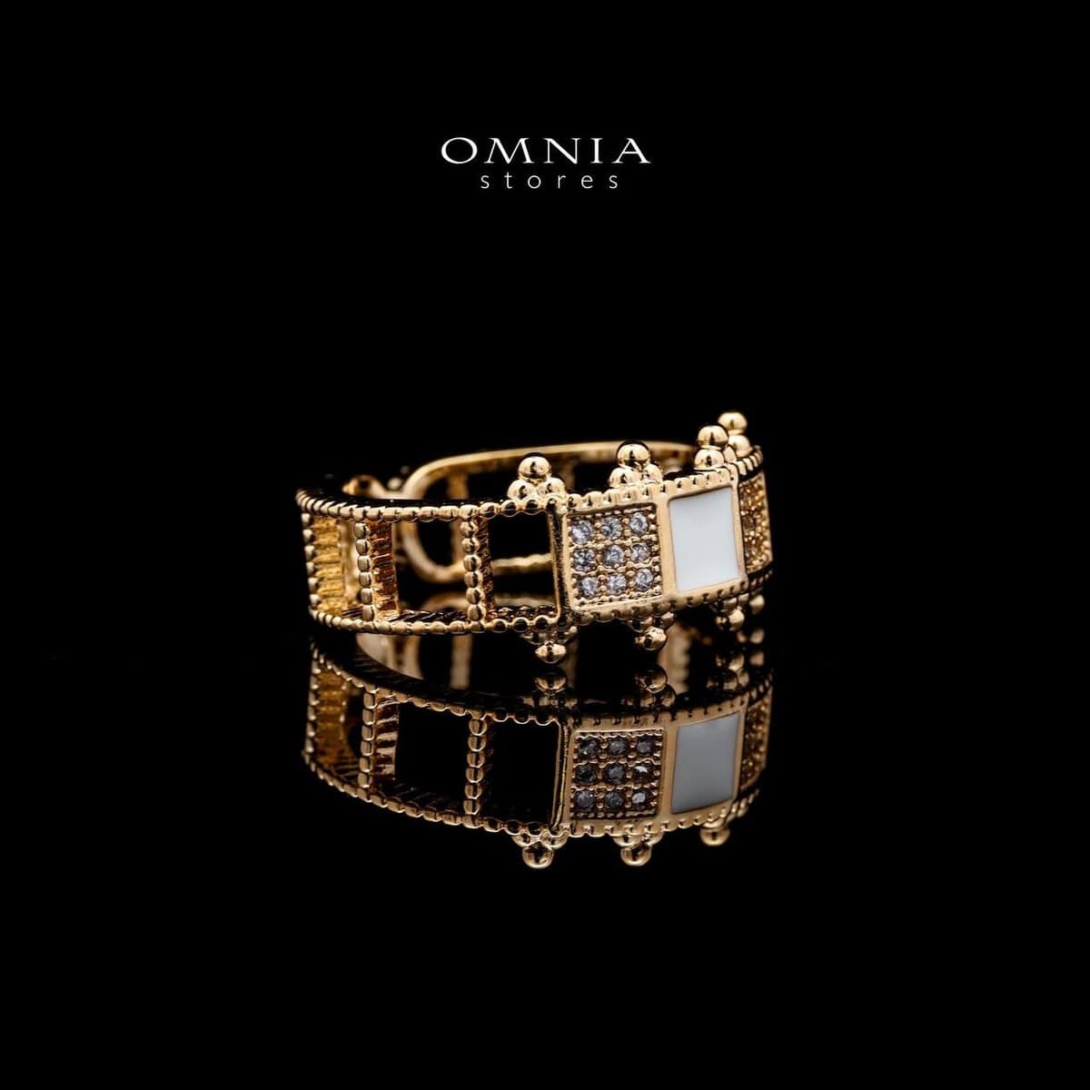Omnia Noor Gold-Plated Bracelet and Ring Set with White Square-Cut and Round-Cut High-Quality Zircon Stones in Elegant Design - OMNIASTORES UAE