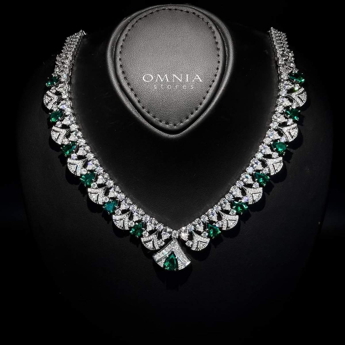 Omnia Elizabeth Emerald Grace Bridal Full Set - OMNIASTORES UAE