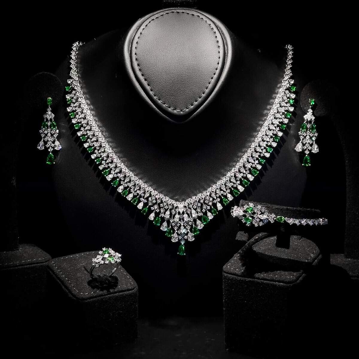 Omnia Melora Green - OMNIASTORES UAE