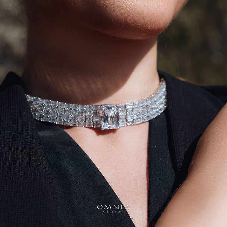 Omnia Zeina Silver Set in 925 Silver with High-Quality Simulated Diamonds