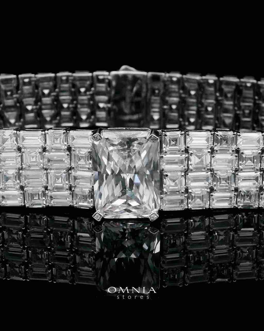 Omnia Zeina Silver Set in 925 Silver with High-Quality Simulated Diamonds - OMNIASTORES UAE