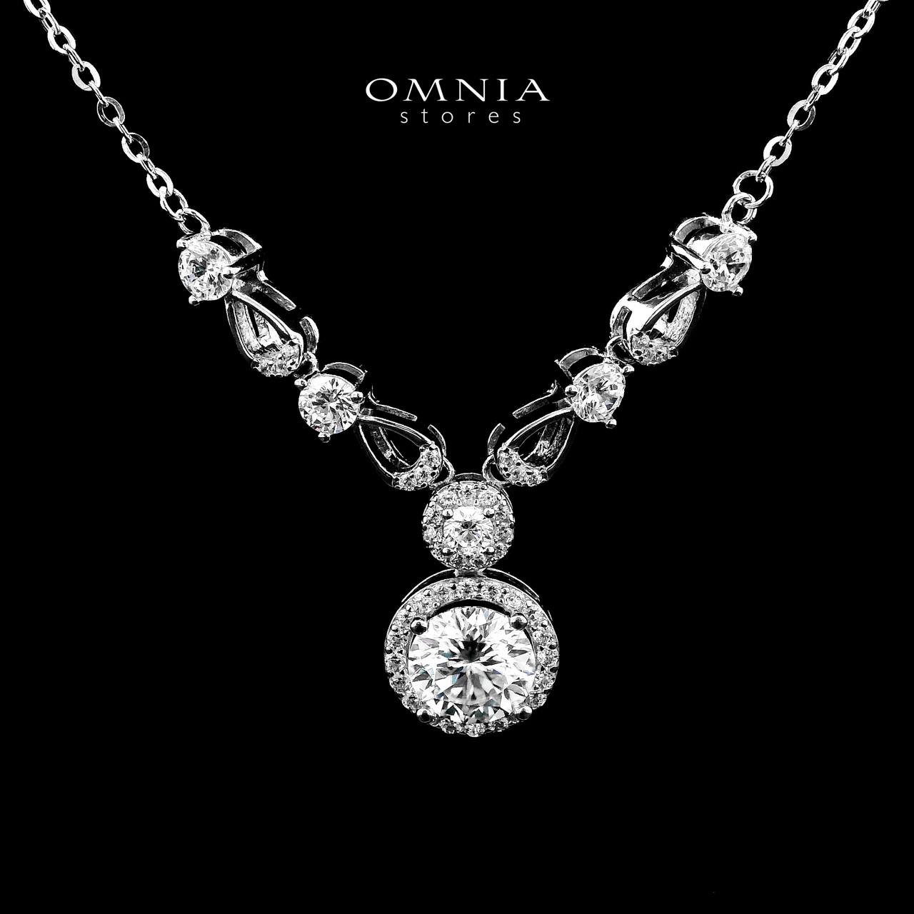 Omnia Badia White Pendant Necklace And Earrings Set in 92.5 Silver with High-Quality Moissanite Stones - OMNIASTORES KSA