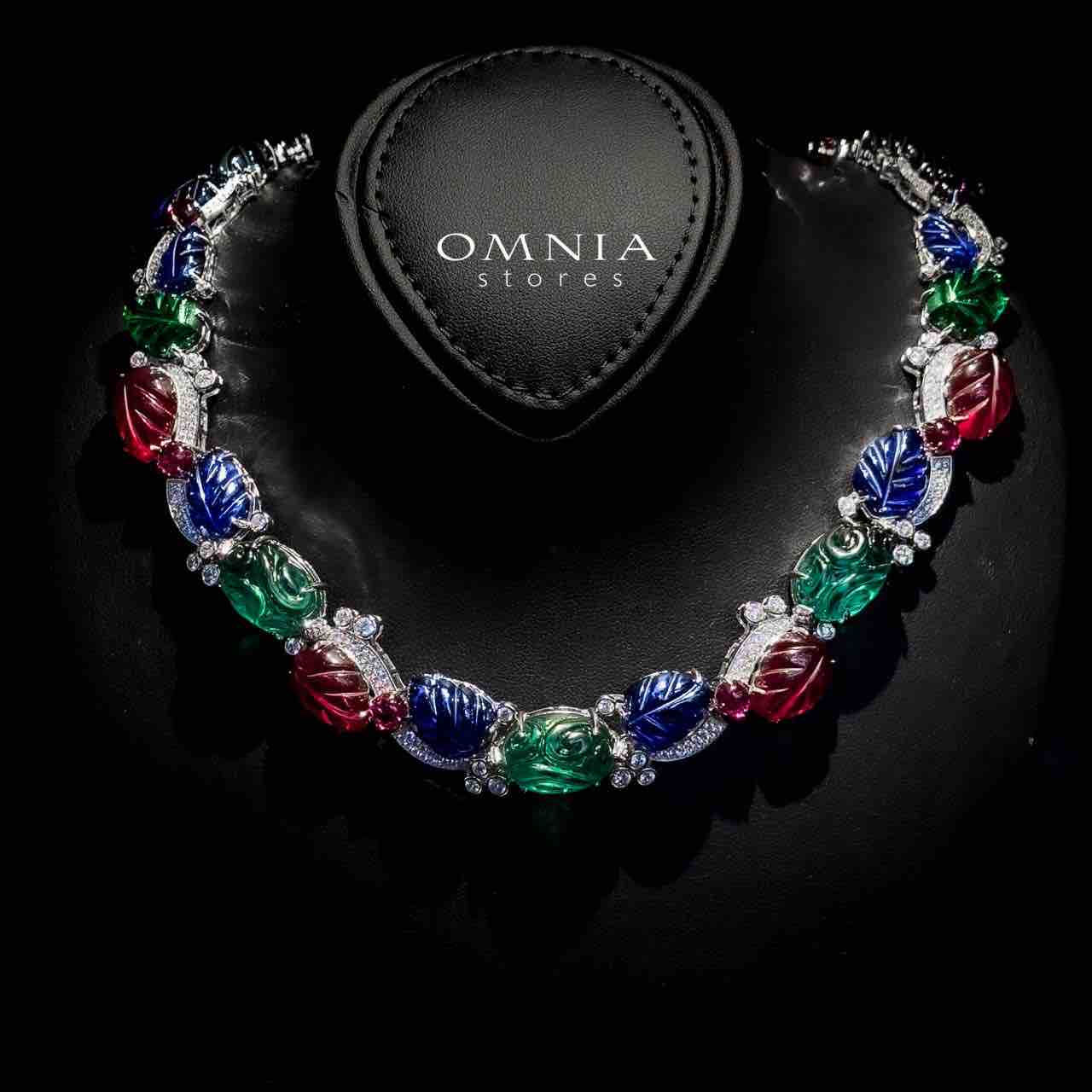 Omnia Daria Necklace in 92.5 Silver with Multicolor Simulated Diamonds and Leaf Design - OMNIASTORES KSA