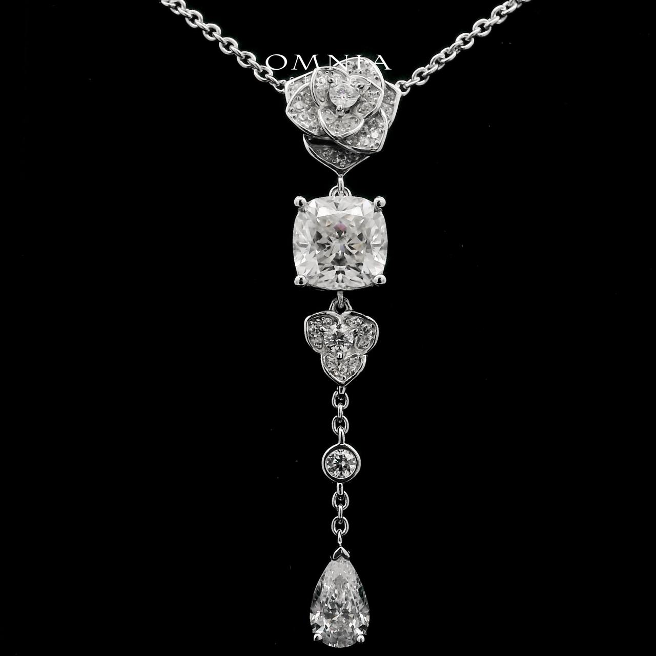 Omnia Nadia Rose Teardrop Necklace 925 Silver in High Quality Moissanite Stone