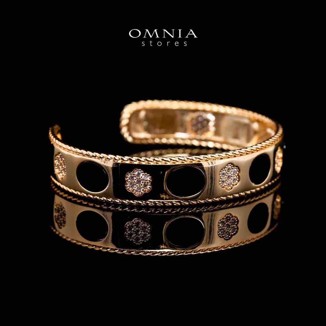 Omnia Golden Coverd Cuff With Bracelet and Ring with Black In Rhodium Plated - OMNIASTORES UAE