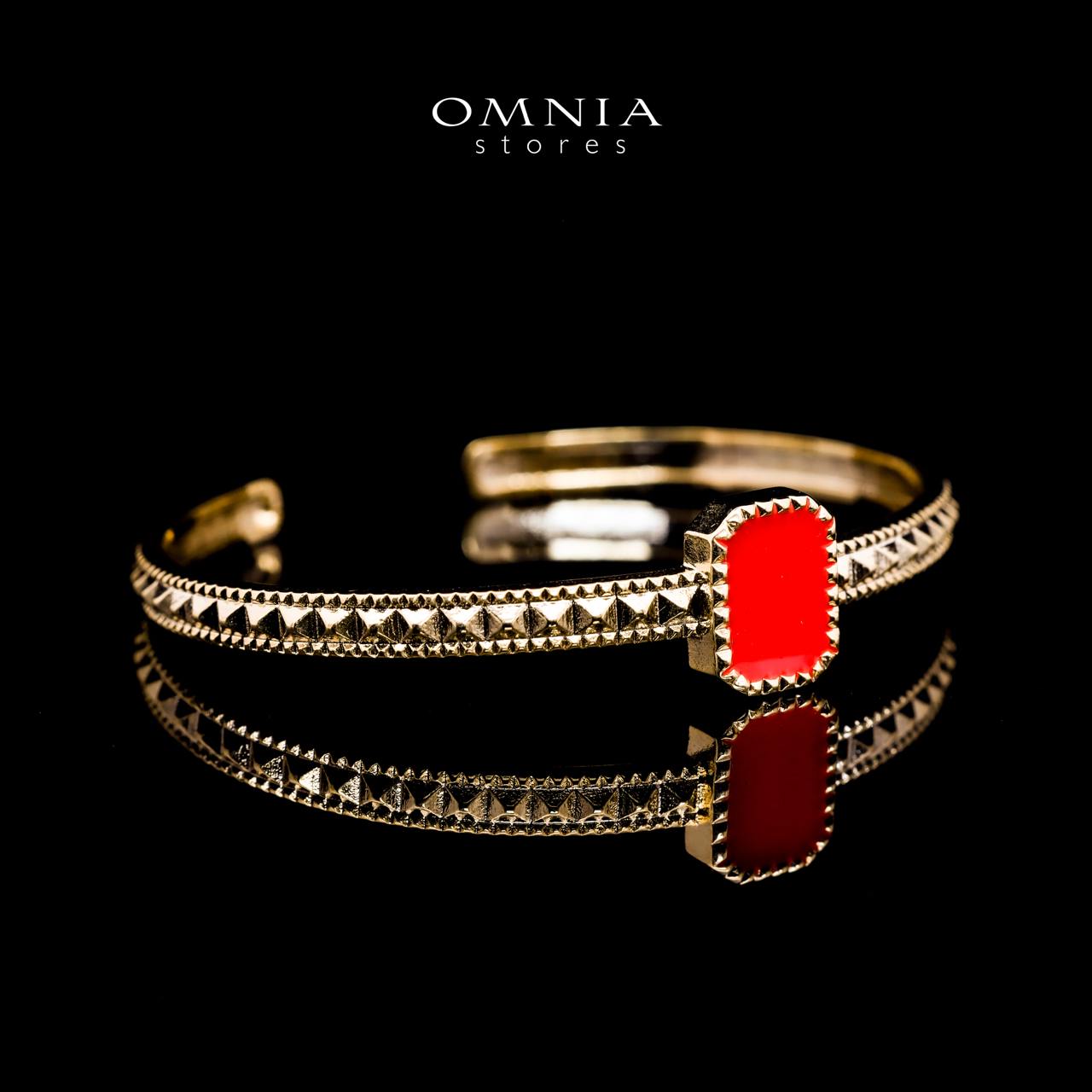 Omnia Golden Cuff With Bracelet and Ring with Red Square In Rhodium Plated - OMNIASTORES UAE