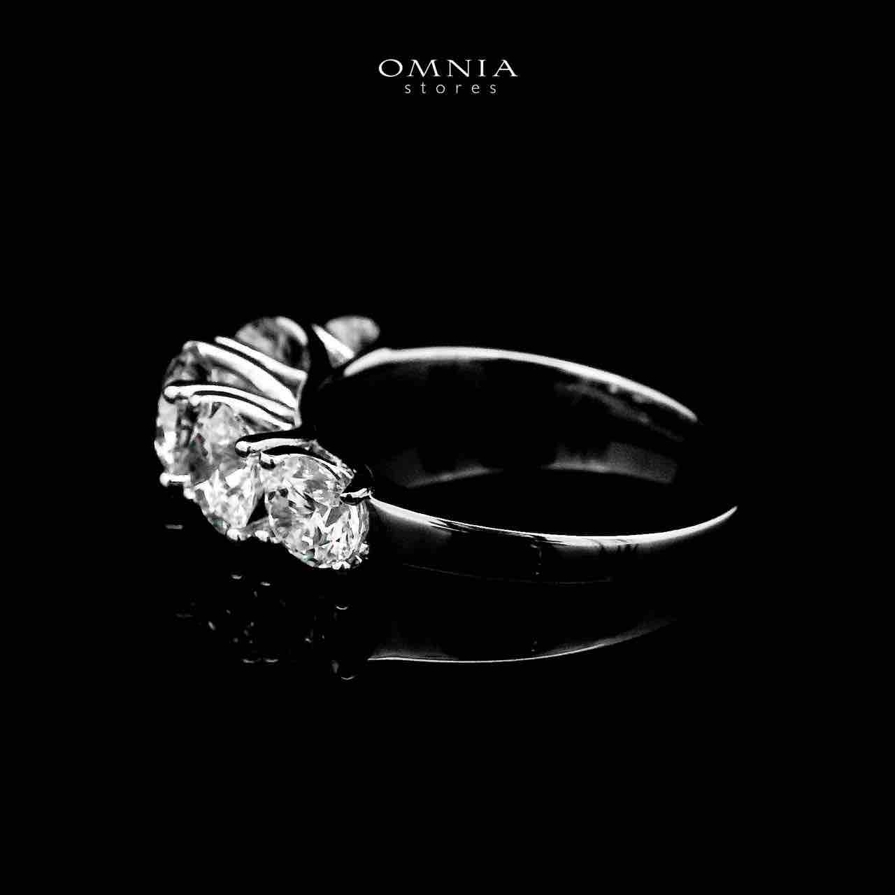 Parisa White Ring In 925 Silver Certified High Quality Lab Grown Stones - OMNIASTORES UAE