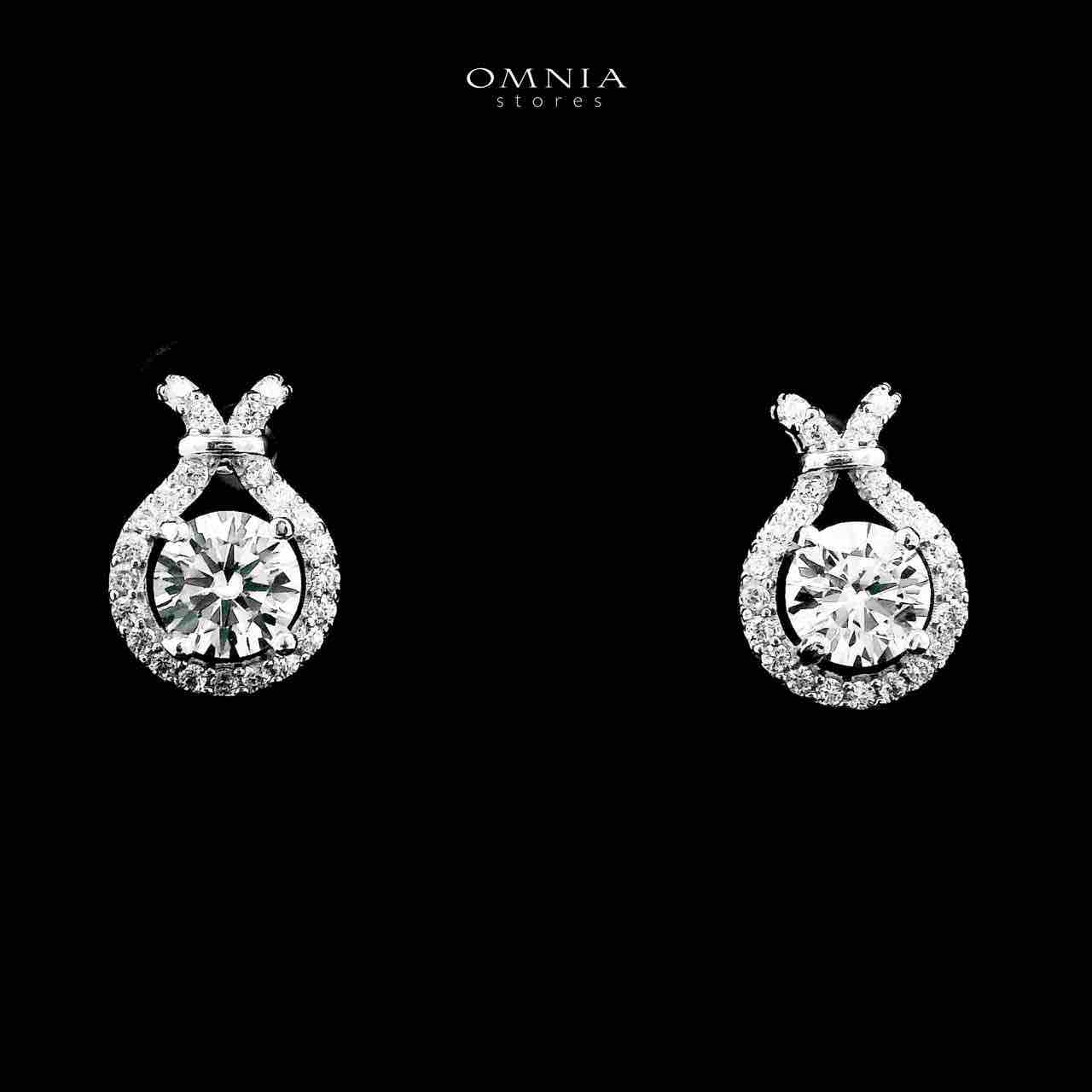 Omnia Shaqraa Silver Necklace and Earrings Set in 925 Silver with High-Quality White Ice Cut Stones