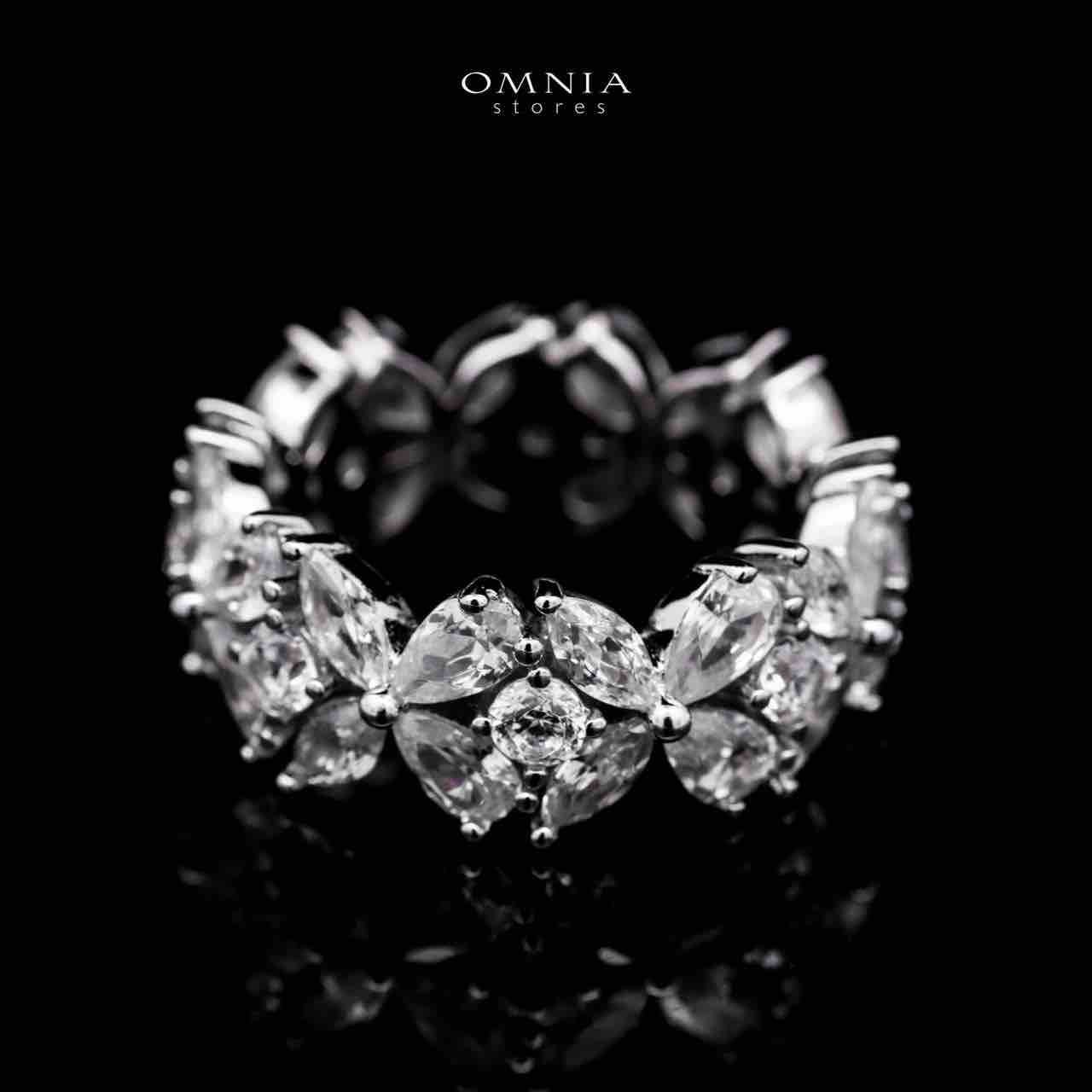 Omnia Asfiya Silver Ring in 925 Silver with High-Quality White Simulated Diamonds - OMNIASTORES UAE