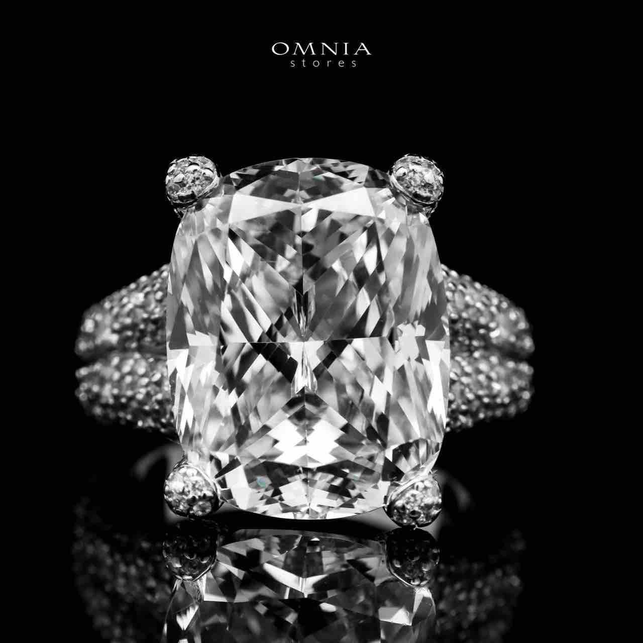 Omnia Diya white Ring 92.5 Silver in High Quality Simulated Diamonds - OMNIASTORES UAE