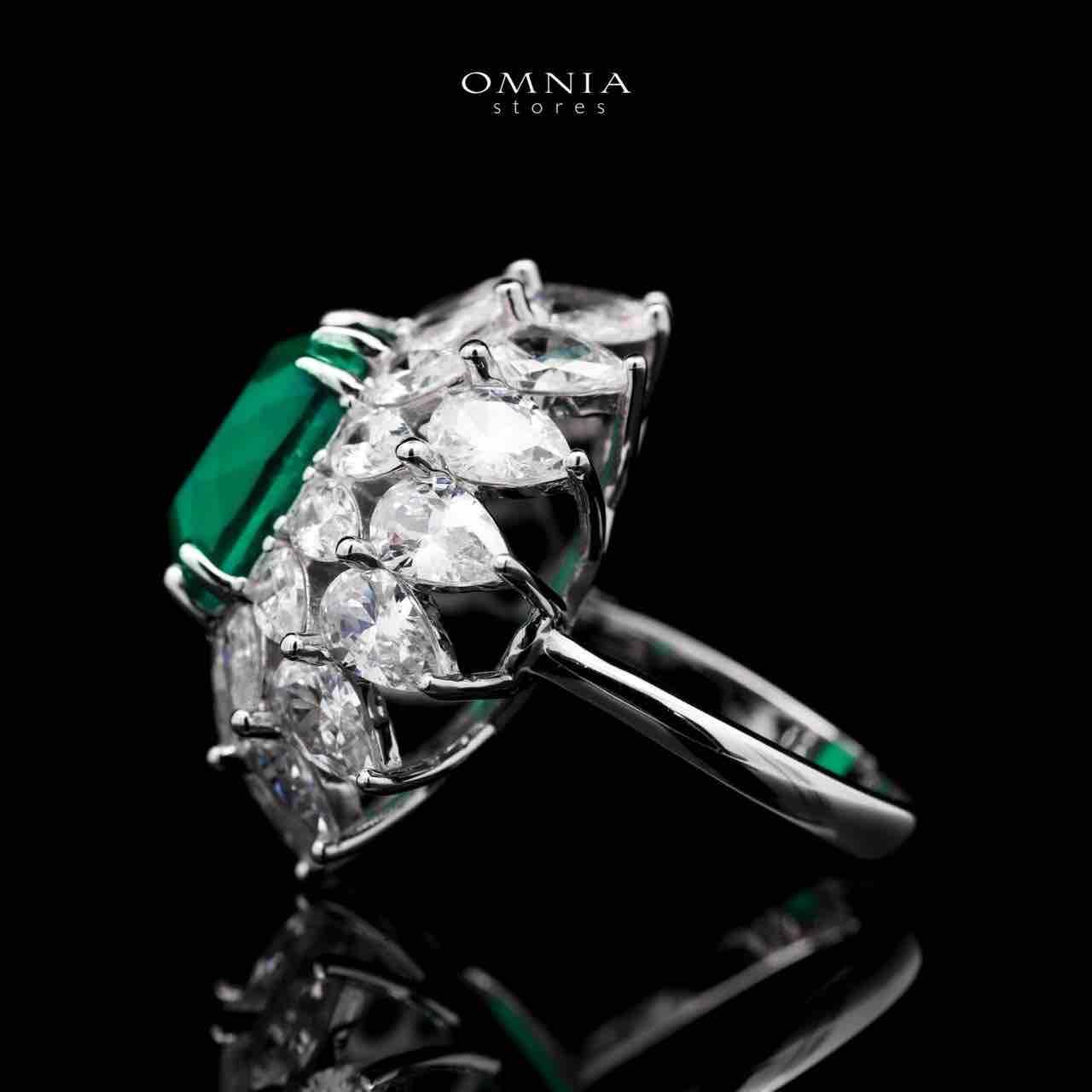 Omnia Thalia Green Ring In 92.5 Silver High Quality Simulated diamonds - OMNIASTORES KSA