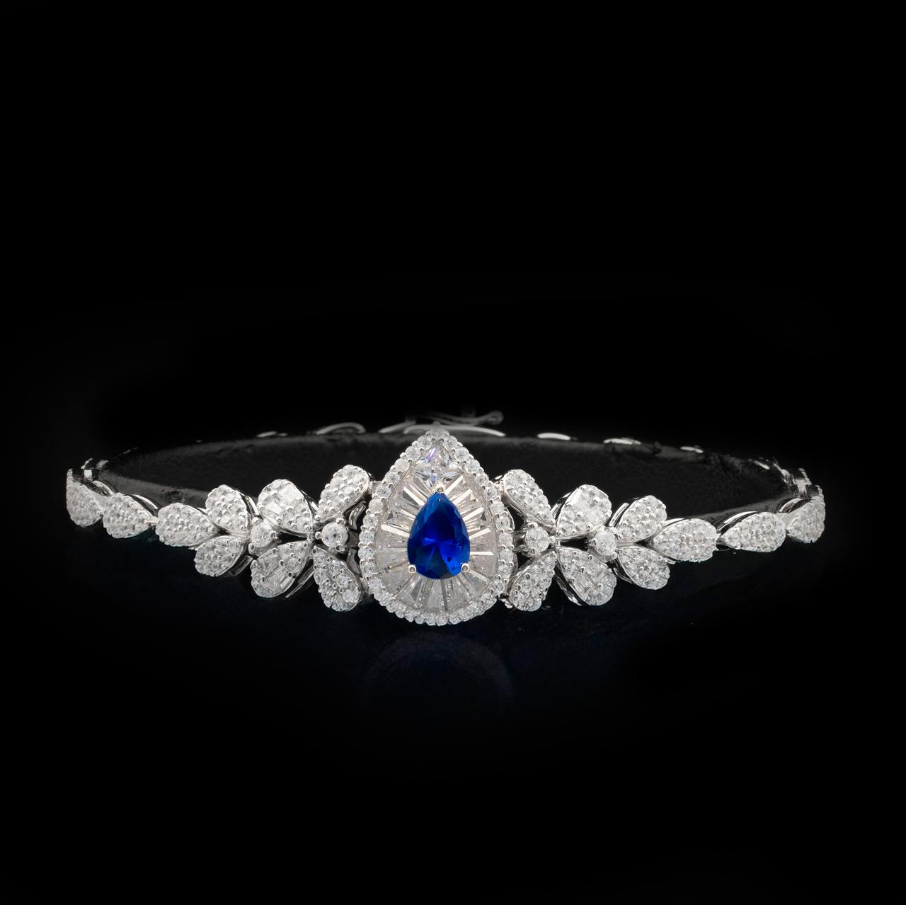 Omnia Sophia Blue Teardrop Bridal Full Set in 925 Silver with High Quality Simulated Diamonds