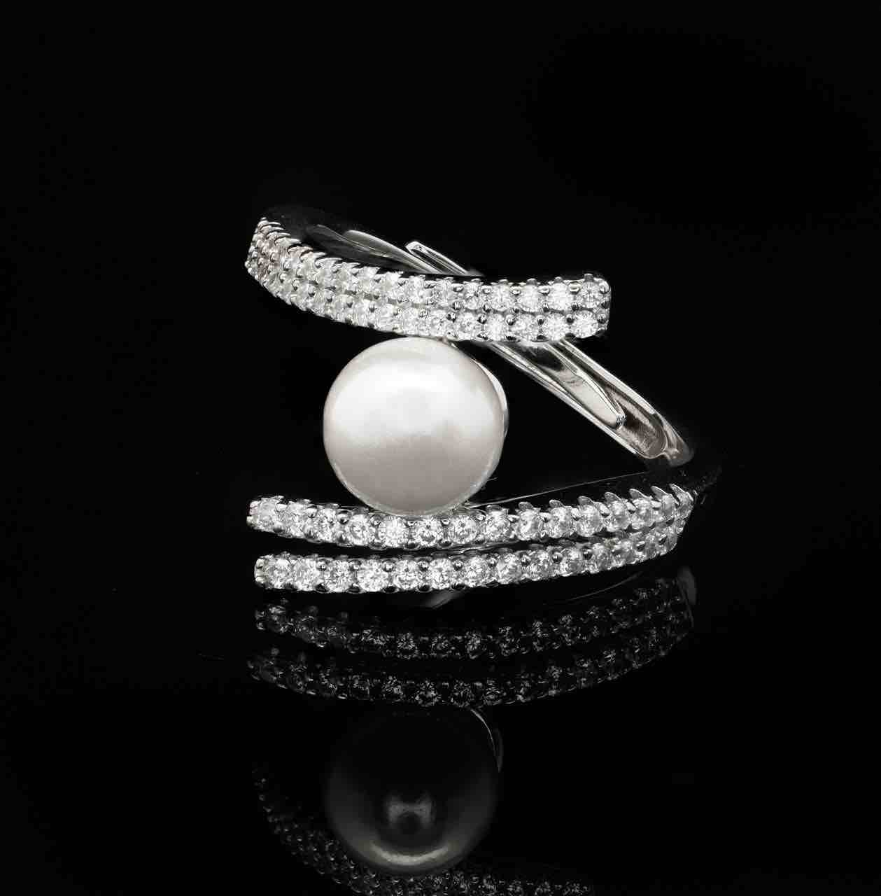 Omnia Ashley Pearl White Bridal Full Set in 925 Silver with High Quality Simulated Diamonds
