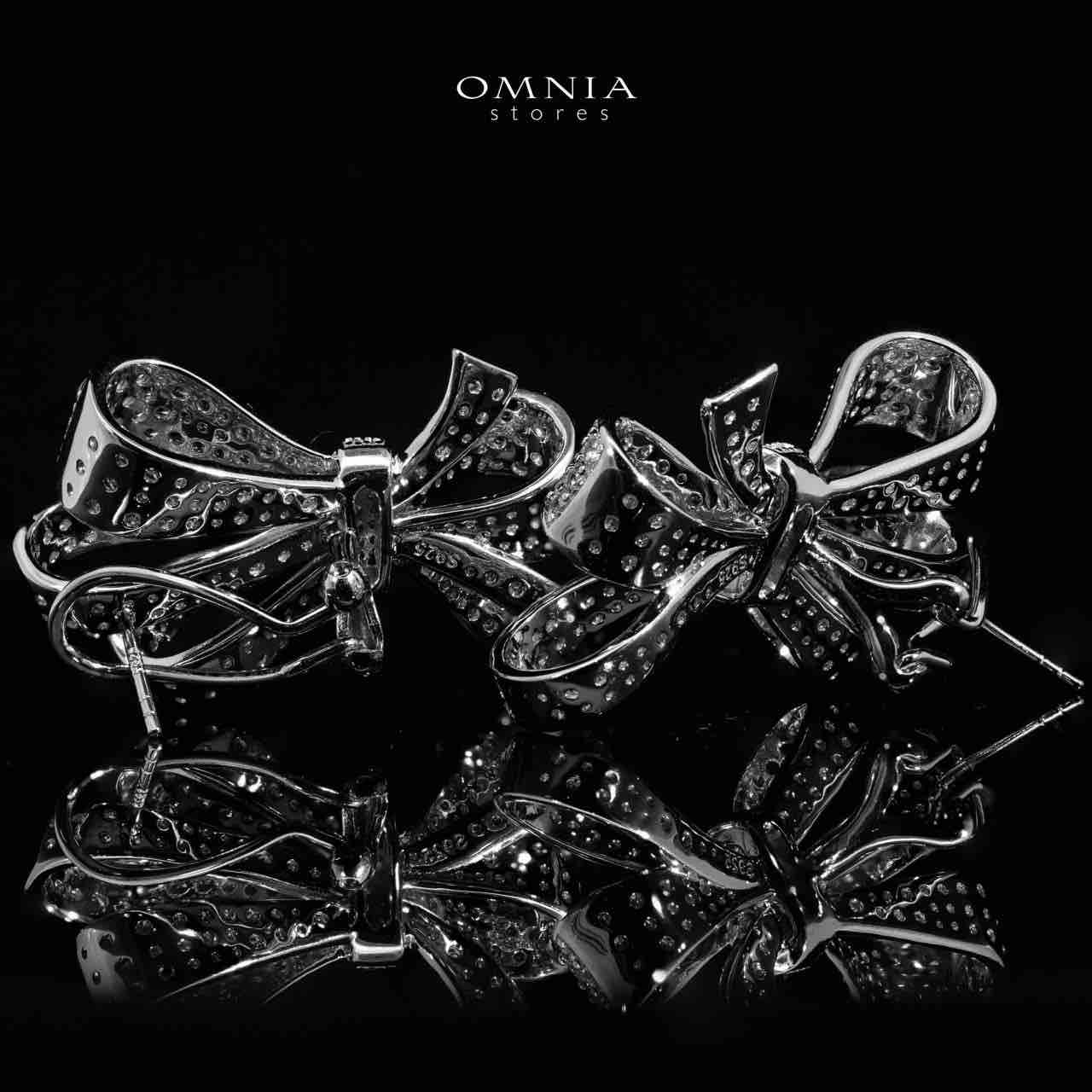 Omnia Murphy Earrings in 925 Silver Accessories High Quality Simulated Diamonds - OMNIASTORES UAE