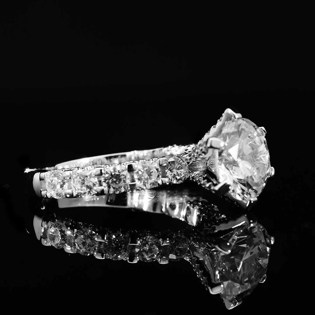 Omnia Rafiya Silver Ring In 925 Silver High Quality Certified Lab Crafted Stones - OMNIASTORES UAE