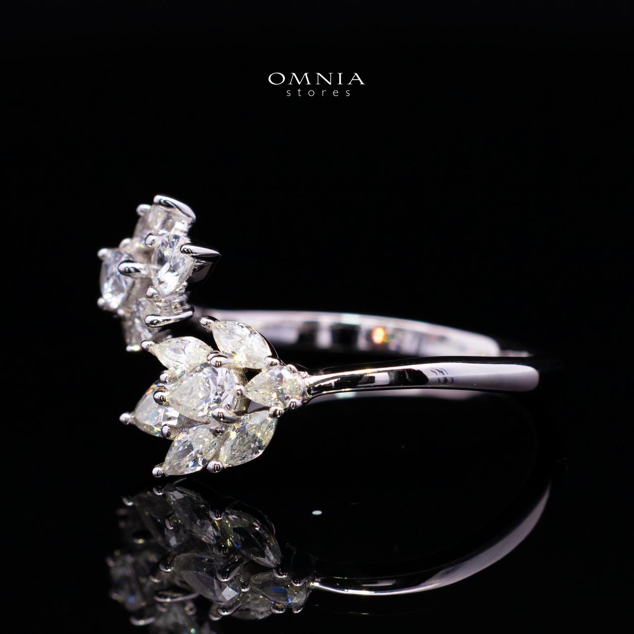 Lorraine White Leaf-Inspired Ring in 925 Silver with Premium Simulated Diamonds - OMNIASTORES KSA