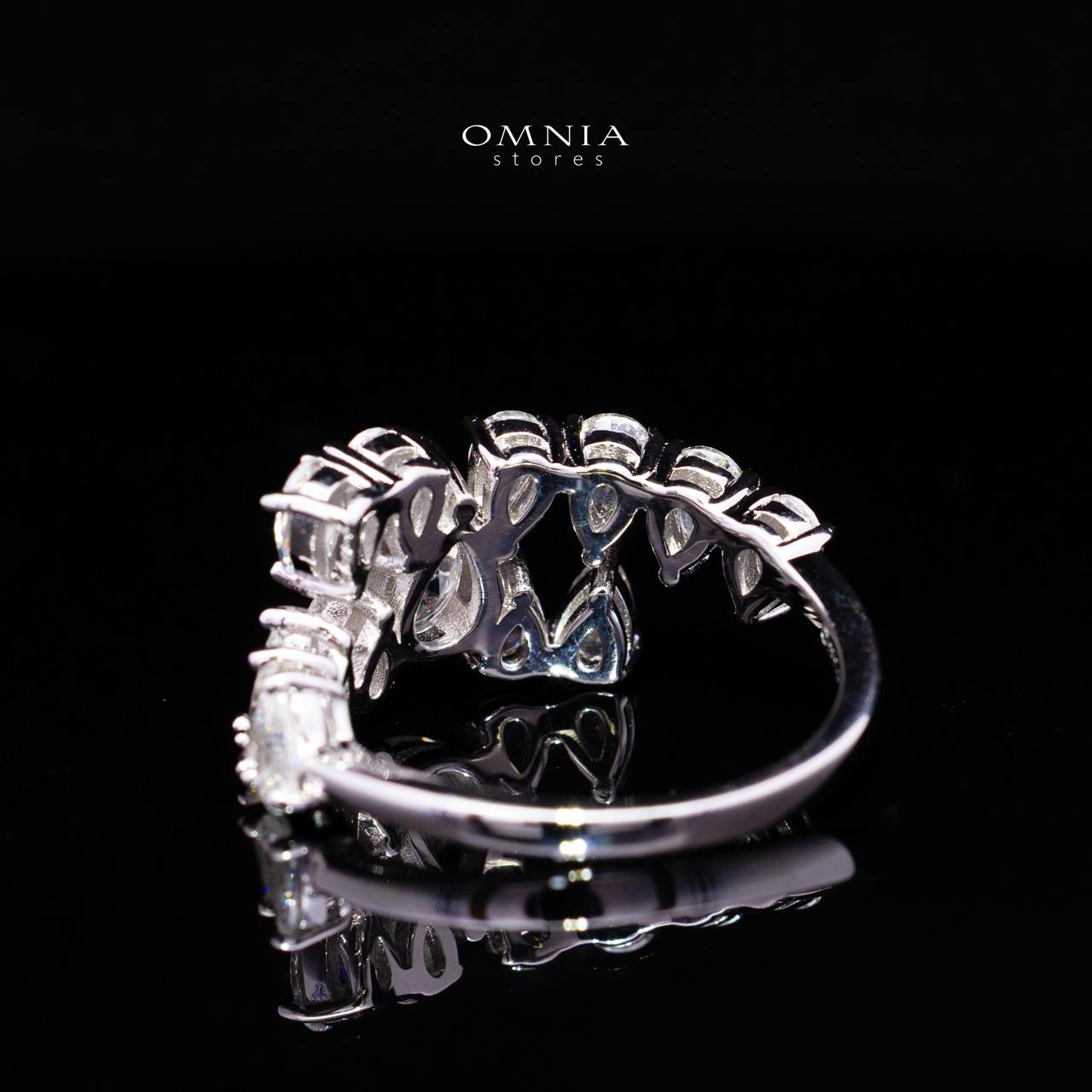 Cheska White Pear-Cut Halo Ring in 925 Silver with Premium Simulated Diamonds - OMNIASTORES KSA