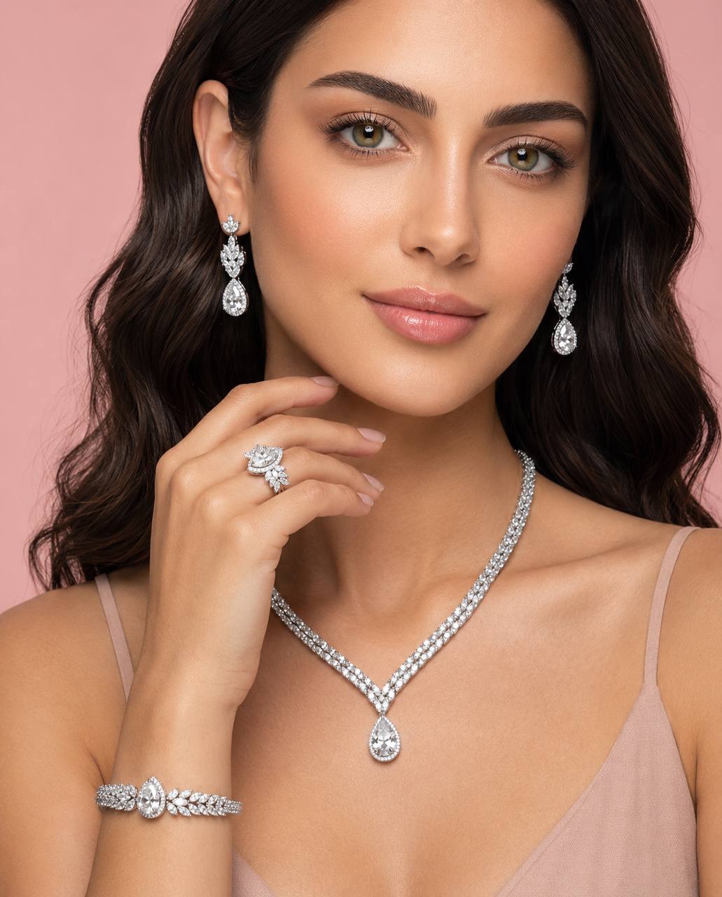 Omnia Aamira Teardrop-Design Bridal Crystal White Full Set with High-Quality Zircon Stones in Rhodium-Plated Finish - OMNIASTORES KSA