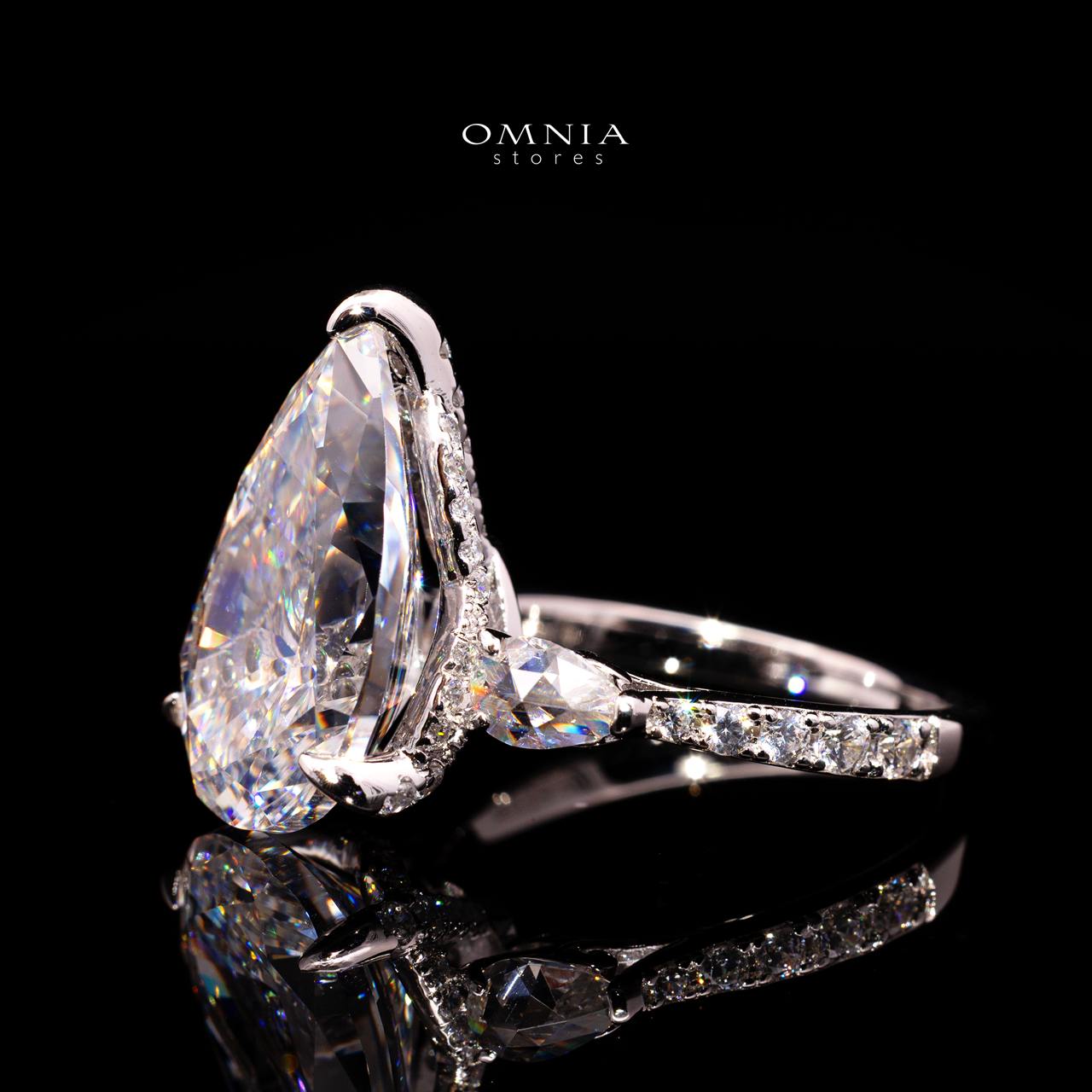 Janel Ring with Certificate, High-Quality Premium Simulated Diamonds in 925 Sterling Silver - OMNIASTORES KSA
