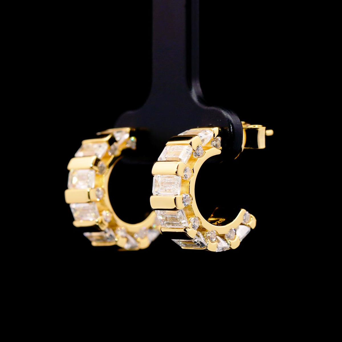Lucinda Gold-Plated Earrings with Certificate | High-Quality Simulated Diamonds in 925 Sterling Silver