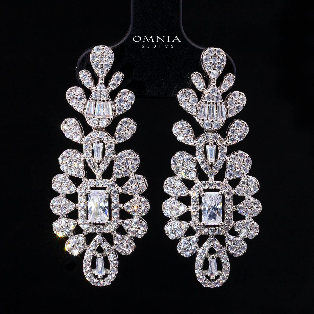 Vasima White Luxury Jewelry Set – Necklace, Earrings & Ring with High-Quality Simulated Diamonds and Rhodium Plating