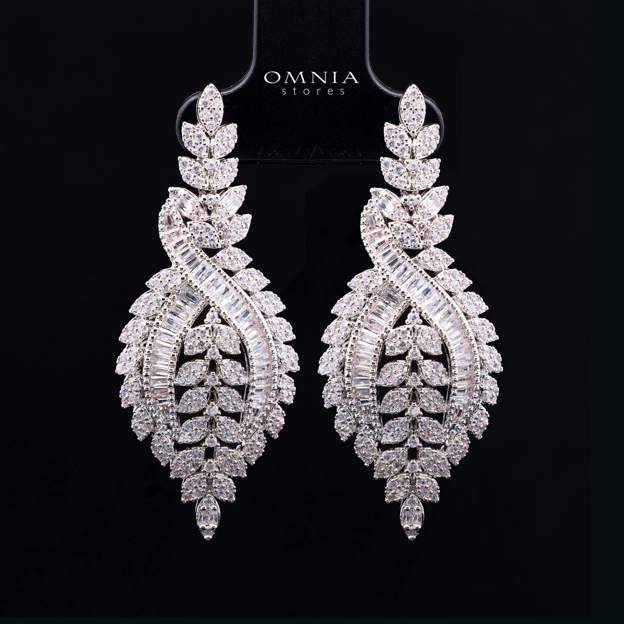 Suhayza White Luxury Bridal Full Set with High-Quality Simulated Diamonds and Rhodium Plating
