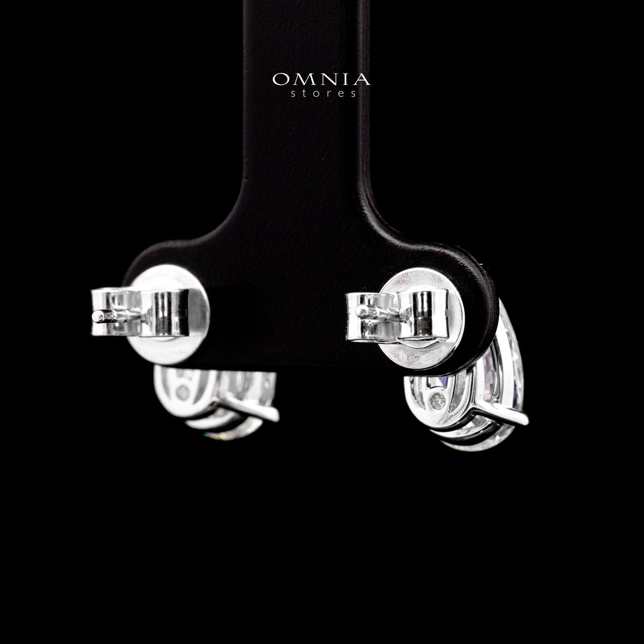 Kelsea Earring with Certificate, High-Quality Premium Simulated Diamonds in 925 Sterling Silver - OMNIASTORES KSA