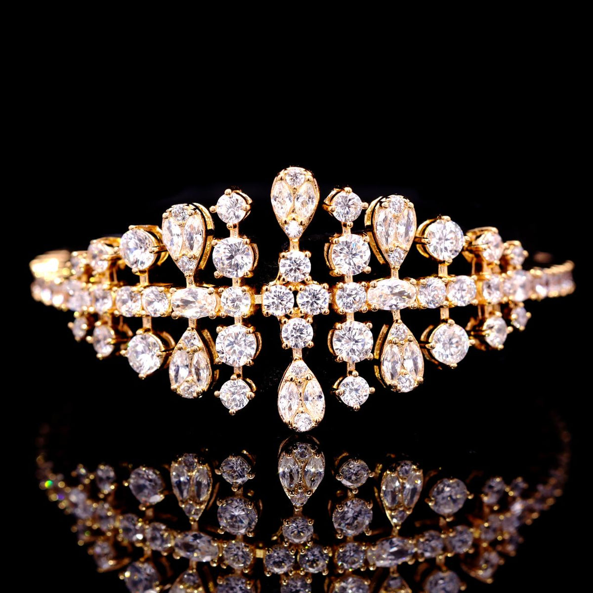 Omnia Minerva Gold Luxury Bridal Full Set Accessories in High Quality Zircon Stone in Rhodium Plated