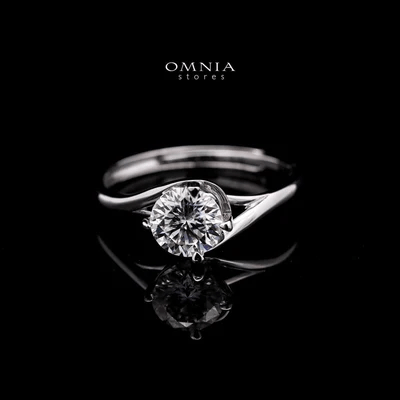 Omnia Nadine White Ring 92.5 Silver in High Quality Moissanite Stones - OMNIASTORES UAE