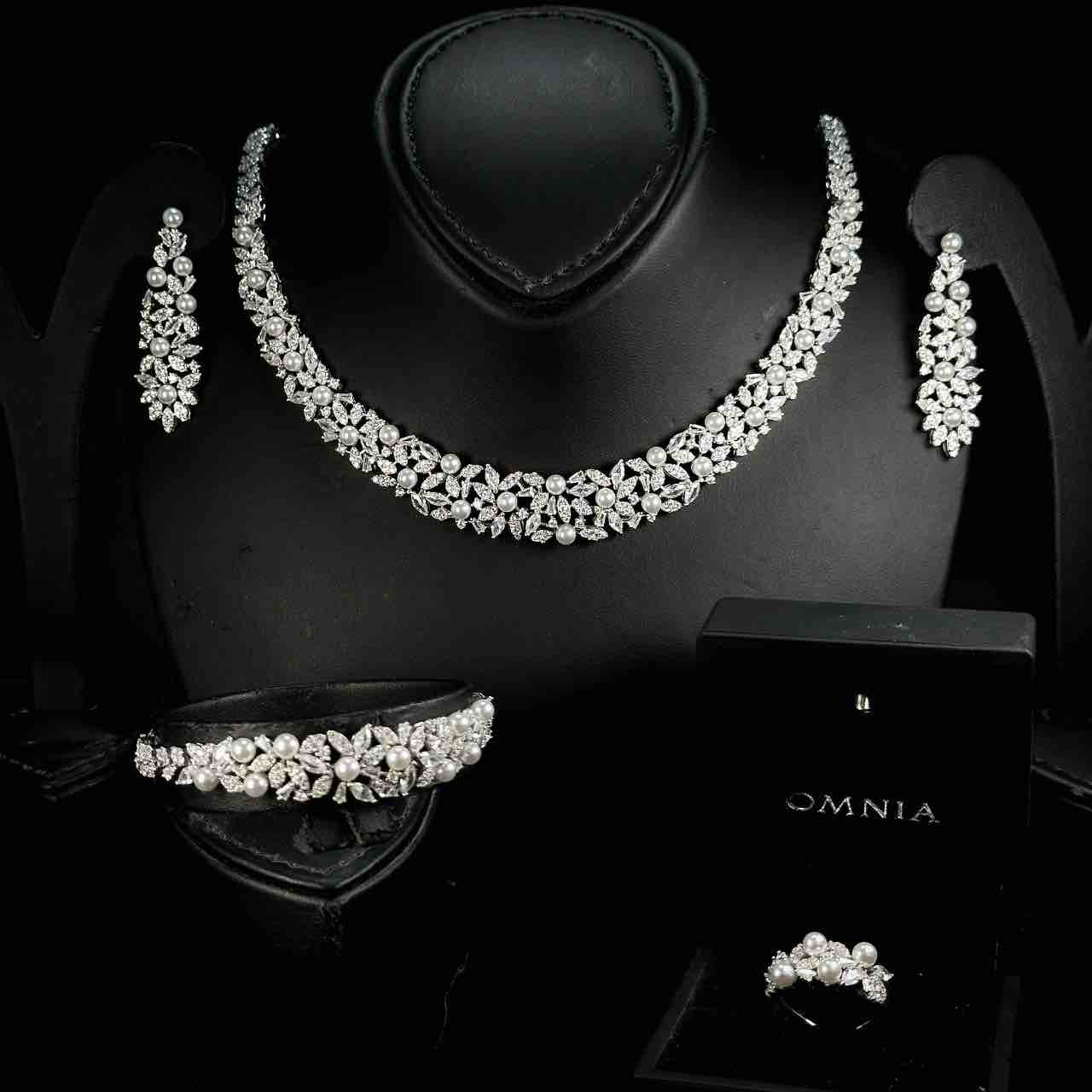 Omnia Fadwa White Bridal Full Set in 925 Silver High Quality Simulated Diamonds - OMNIASTORES UAE