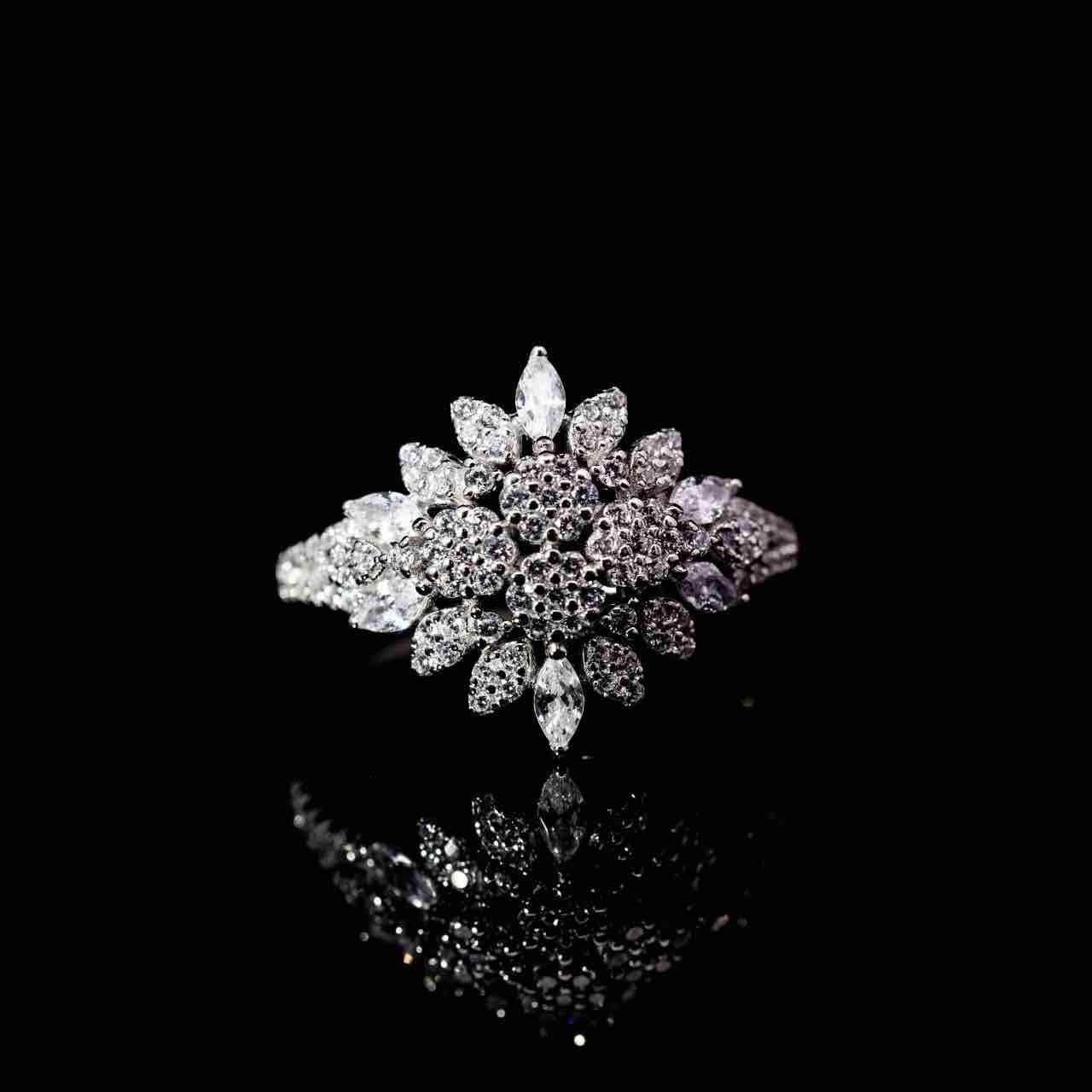 Omnia Naziha White Bridal Full Set in 925 Silver High Quality Simulated Diamonds - OMNIASTORES UAE