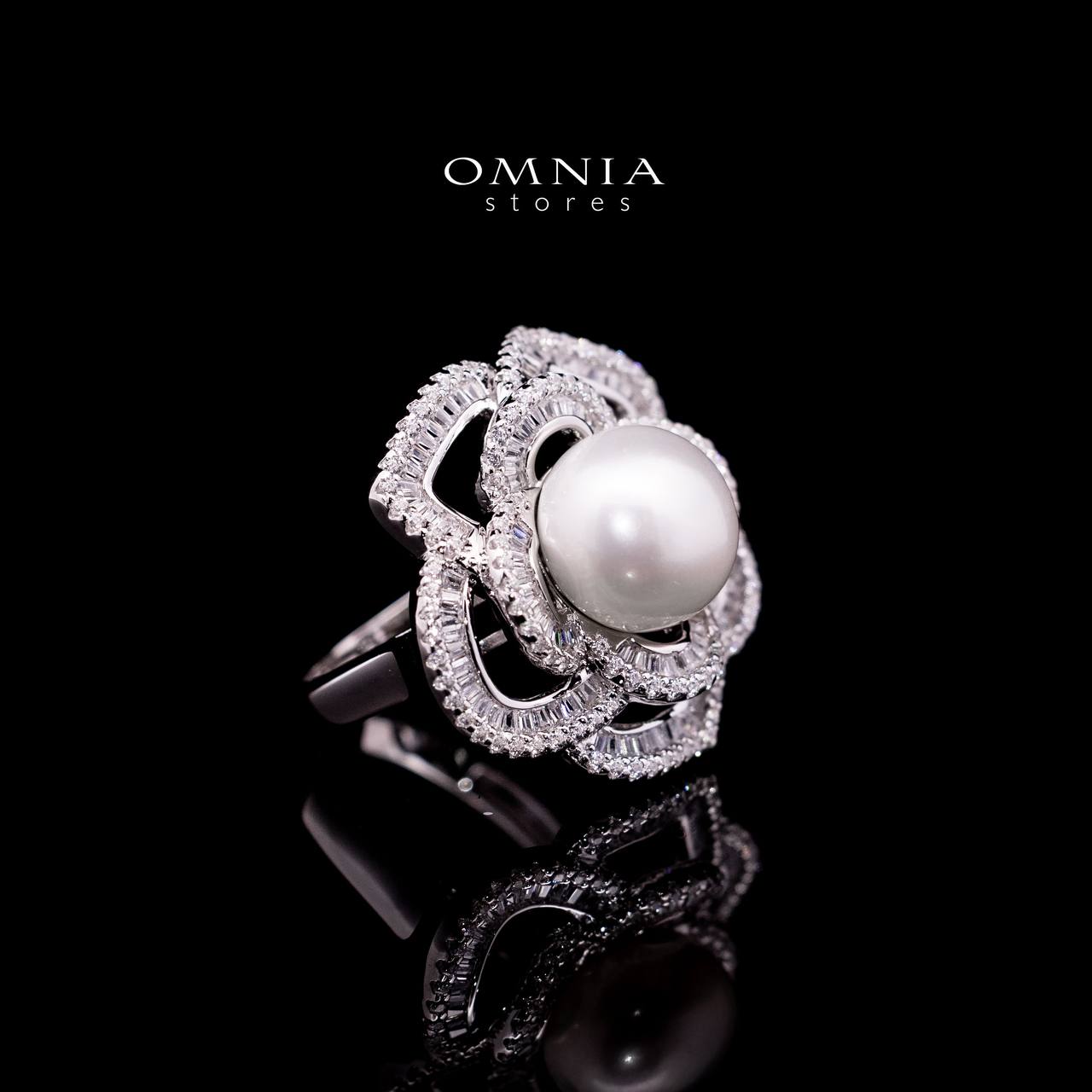 Omnia Almaz Flower Fresh Water Pearl Silver Ring with 925 Silver High Quality Simulated Diamonds Stones - OMNIASTORES UAE