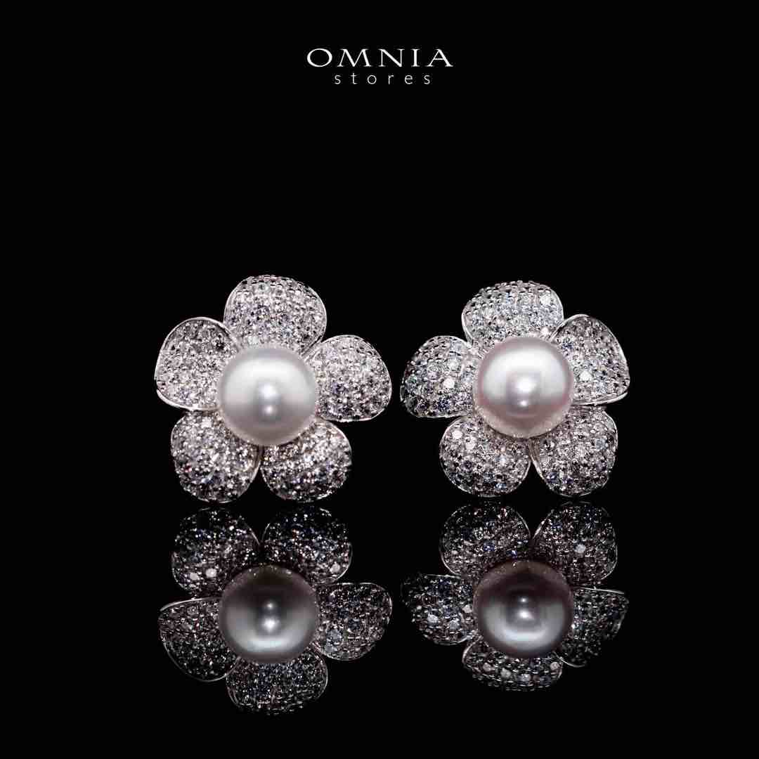 Omnia Najaah Floral Fresh Water Pearl Clip Earrings in 925 Silver In High Quality Simulated Diamonds - OMNIASTORES UAE