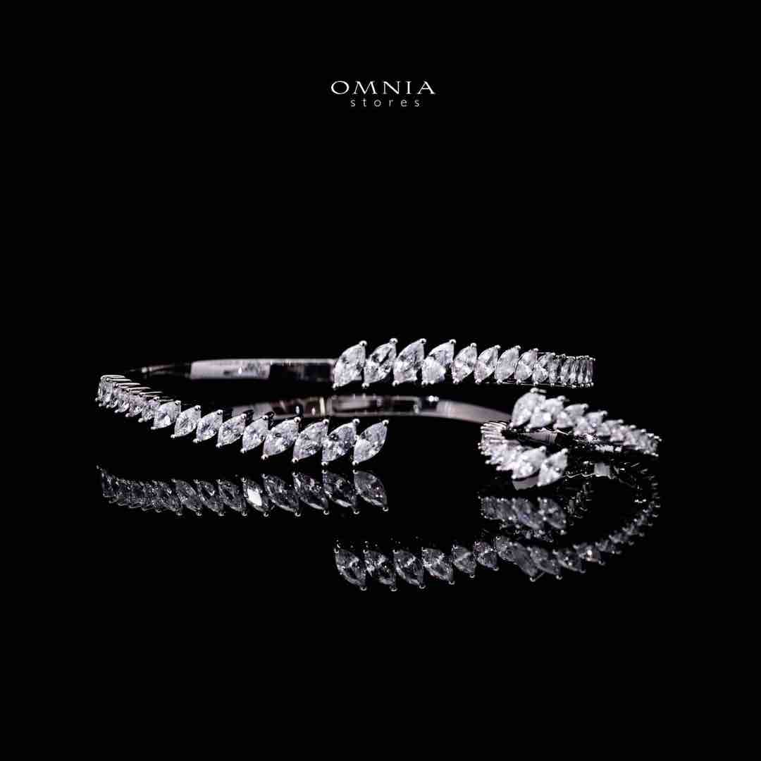 Omnia Ehan Luxury White Bracelet & RIng Set in High Quality Zircon Stone Rhodium Plated - OMNIASTORES UAE