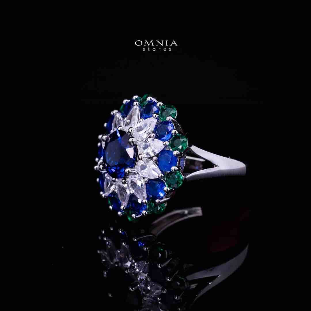 Omnia Aizah Royal Blue & Emerald Green Silver Ring in 925 Silver with High Quality Simulated Diamonds - OMNIASTORES UAE