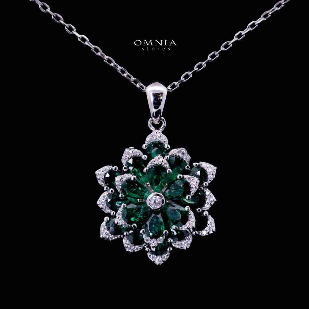 Omnia Damiyah Emerald Green Floral Silver Pendant Necklace in 925 Silver with High Quality Simulated Diamonds - OMNIASTORES UAE
