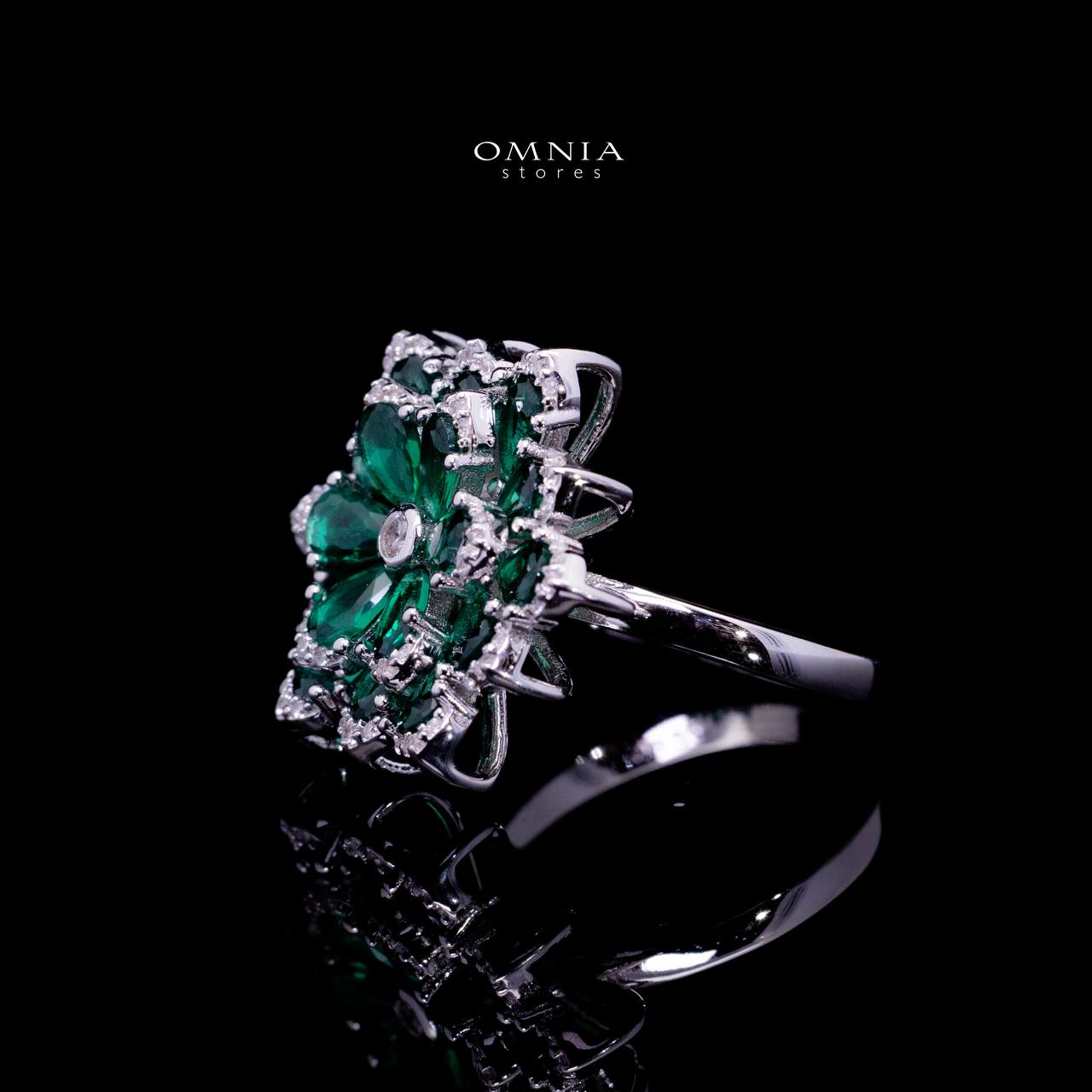Omnia Damiyah Emerald Green Floral Silver Ring in 925 Silver with High Quality Simulated Diamonds - OMNIASTORES UAE