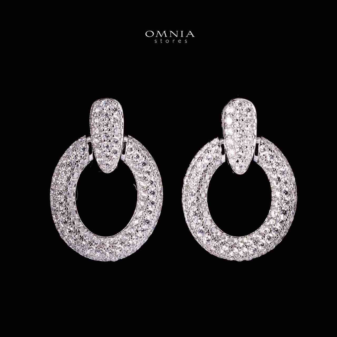 Omnia Selin Silver Stud Earrings Set in 925 Silver With High Quality White Moissanite Stones